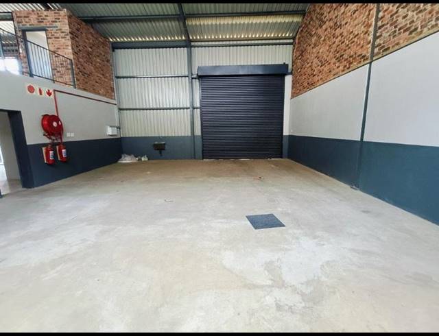 INDUSTRIAL PROPERTY TO RENT IN HALFWAY HOUSE
